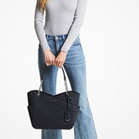 MICHAEL KORS
Jet Set Large Logo Shoulder Bag - Picture 2 of 16